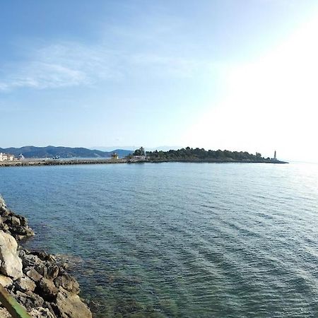 Simply Meraki Gytheian Apt With Panoramic Sea View Gythio Exterior foto